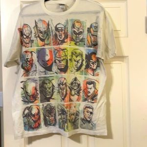 Licensed Marvel Heroes and Villains Distressed XL Men’s T-Shirt
